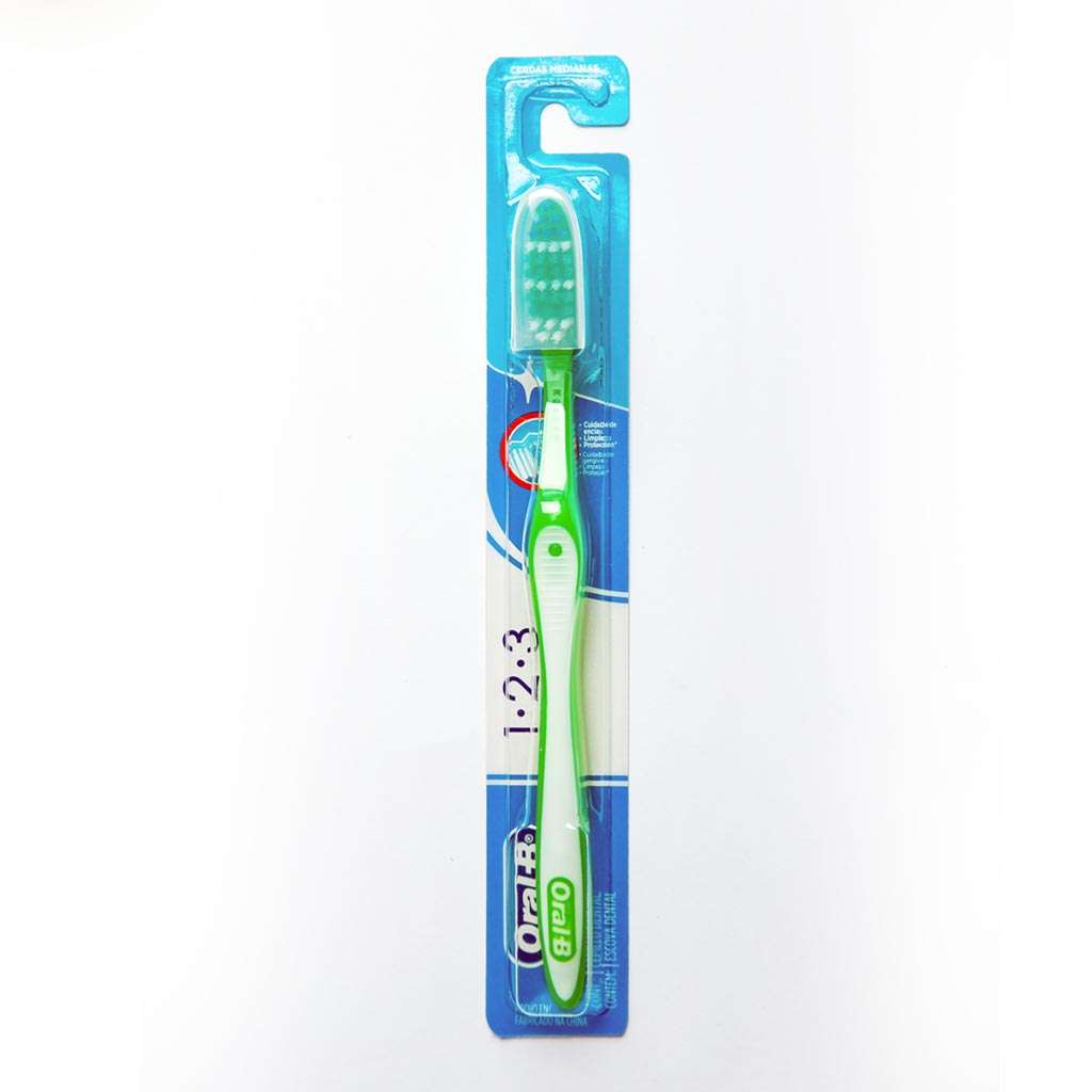 ORAL B CEPILLO 123 C/TAPA MEDIANO
